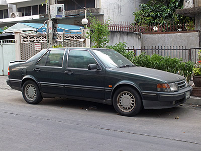 Soi San Chao Chet - Bang Rak - Bangkok - 4 May 2012 - 18:07